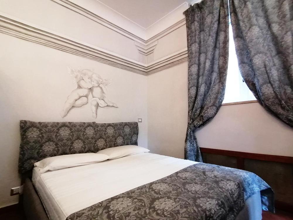 Apartamento Domus Almapetra Ai Fori Imperiali Roma Exterior foto